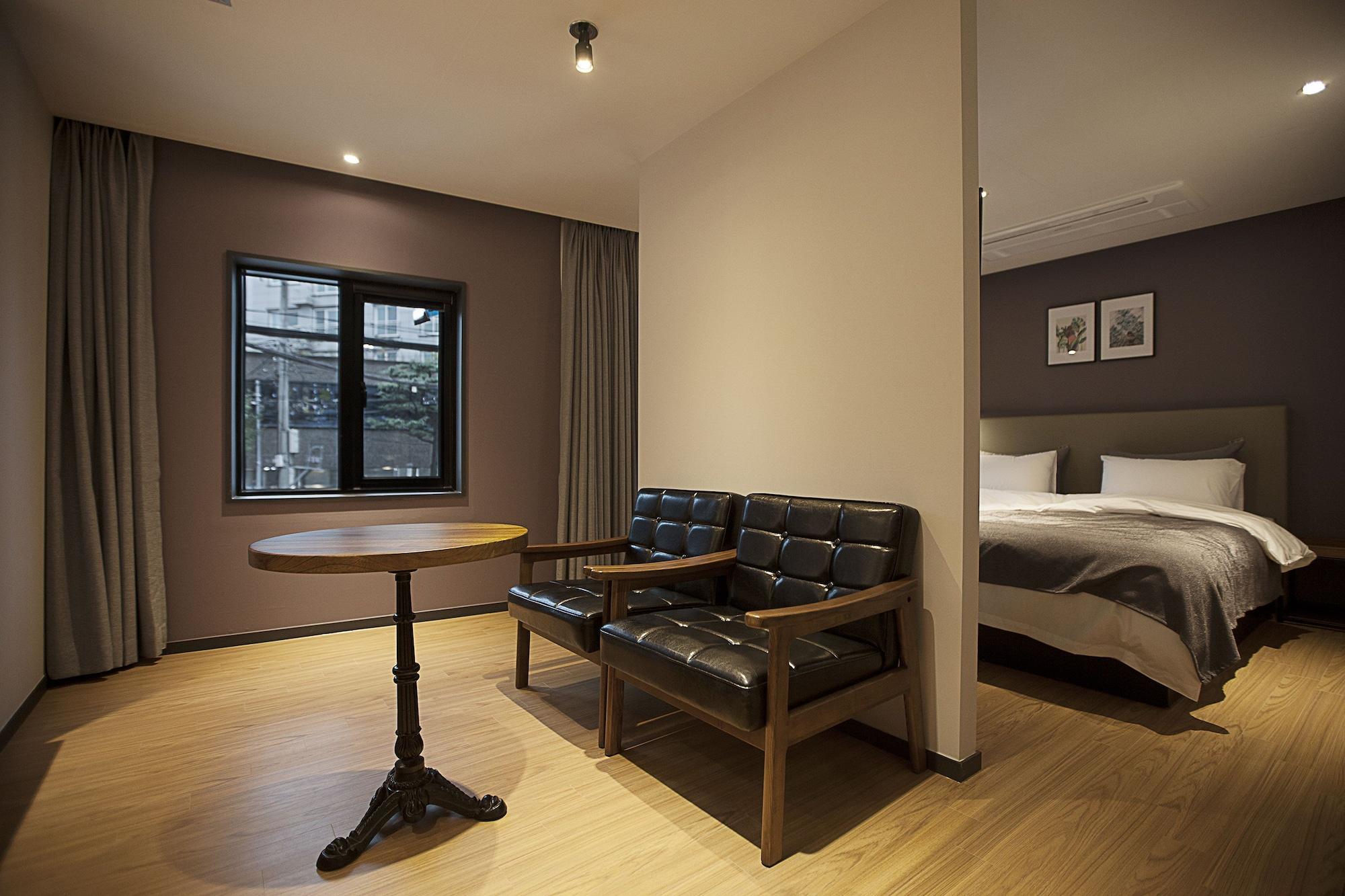 Brown Dot Hotel ชางวอน ภายนอก รูปภาพ