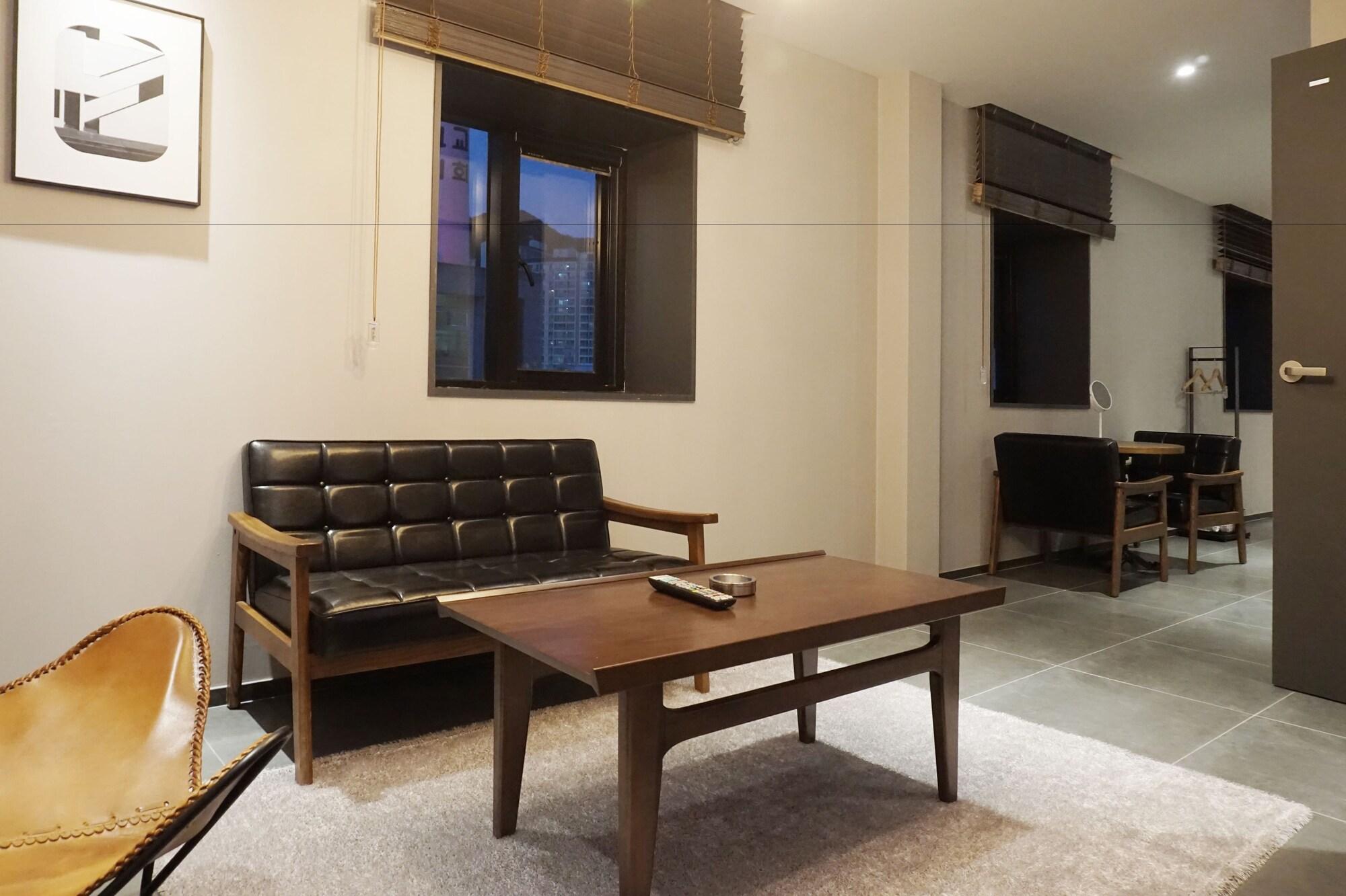 Brown Dot Hotel ชางวอน ภายนอก รูปภาพ