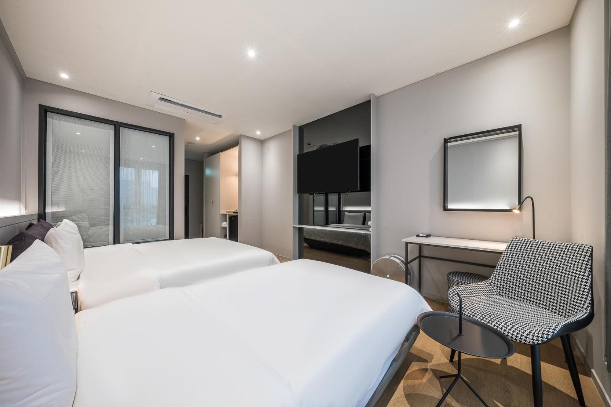 Brown Dot Hotel ชางวอน ภายนอก รูปภาพ