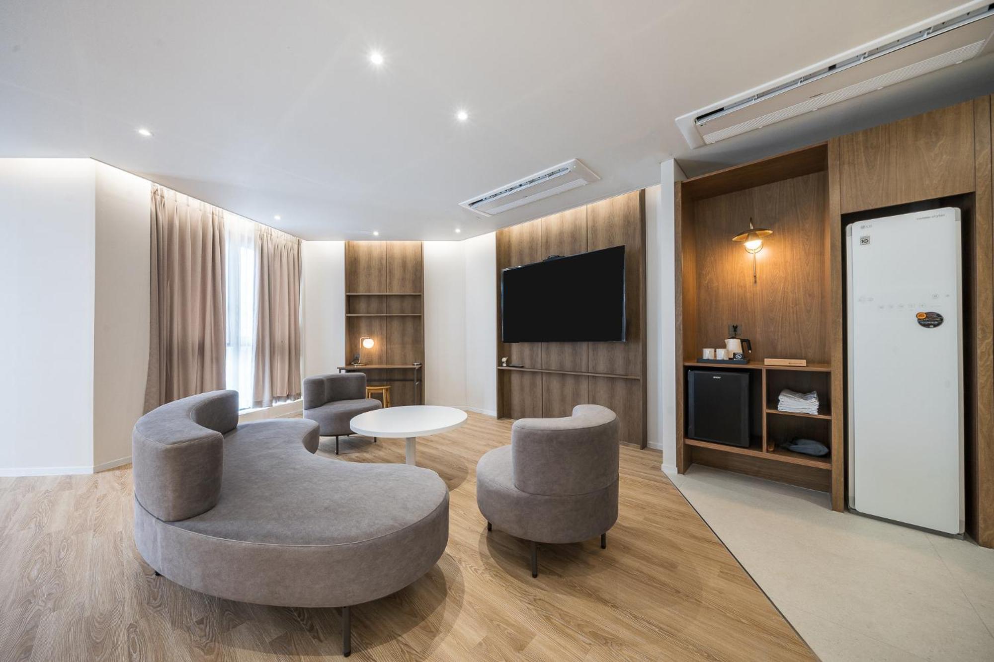 Brown Dot Hotel ชางวอน ภายนอก รูปภาพ